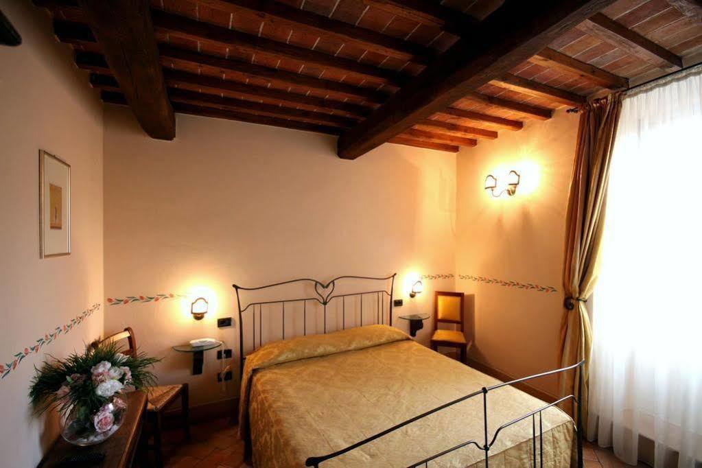 Baldovino Di Monte Bed & Breakfast Monte San Savino Exterior photo