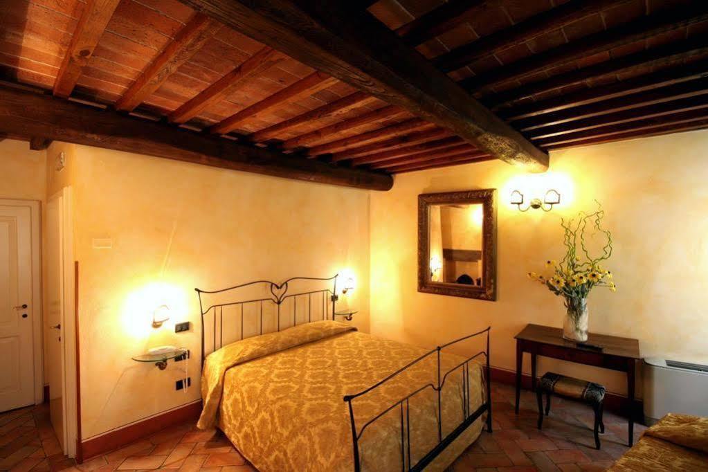 Baldovino Di Monte Bed & Breakfast Monte San Savino Exterior photo